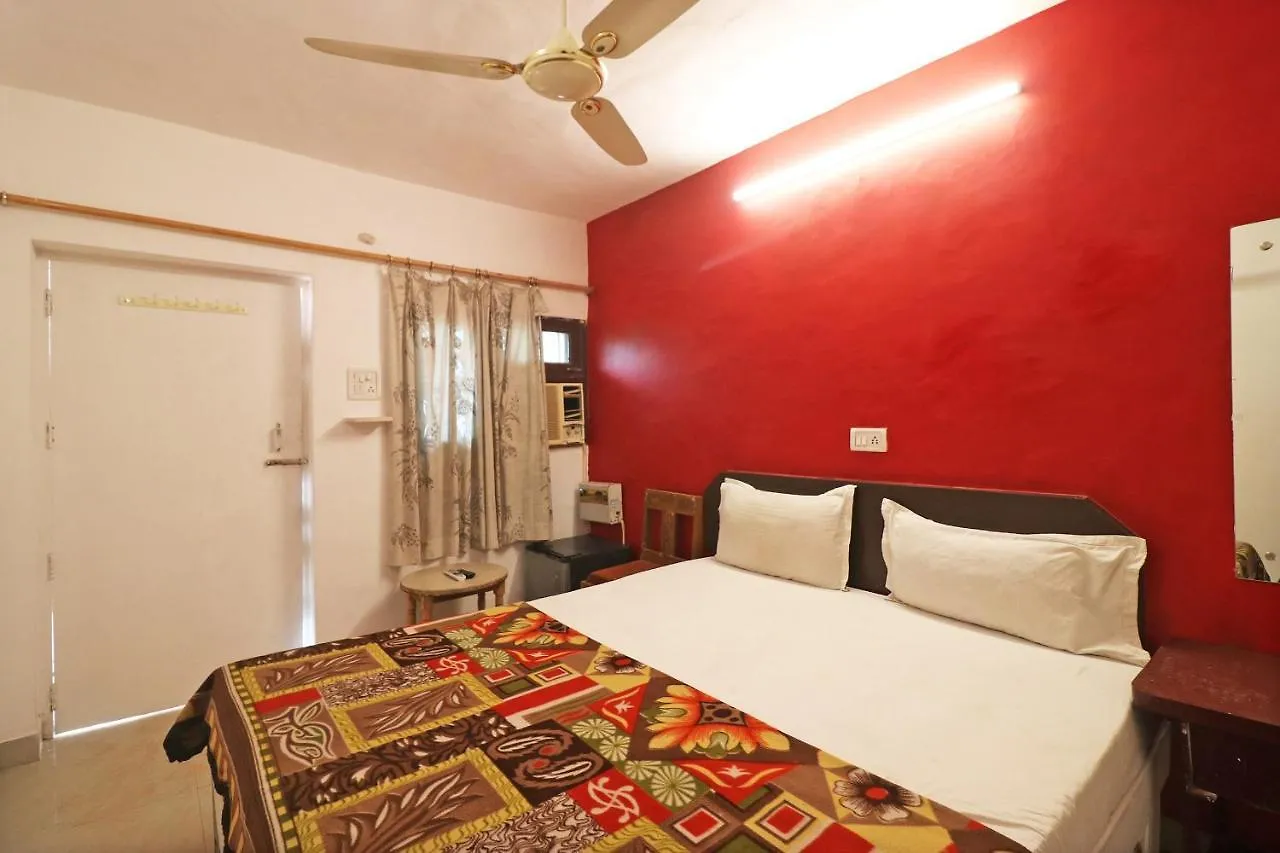 ***  Spot On 48690 Hotel Host Agra  India